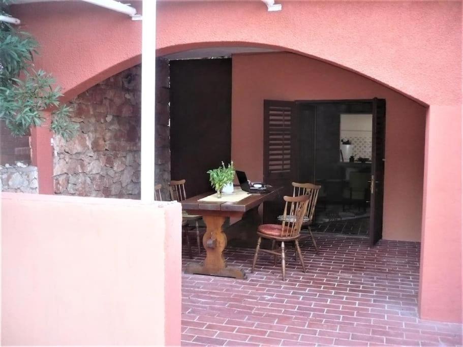 Apartment Maya Stari Grad  Exteriér fotografie